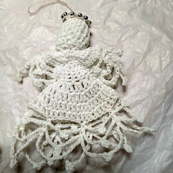Handmade  Crochet Angel Ornaments-Set of 3 Vintage White Christmas Angels - Picture 6 of 12